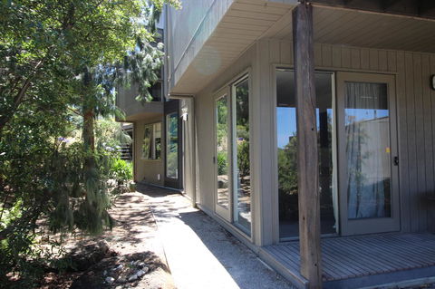 Lorne Holiday House - Accommodation Bookings 10