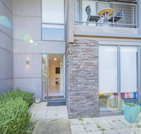 Stylish 3 Bedroom Condo