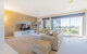 Stylish 3 Bedroom Townhouse - Free Parking - thumb 15