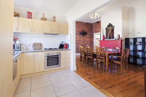 Montabella - Accommodation Bookings 4