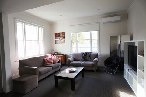 Montabella - Accommodation Bookings 15