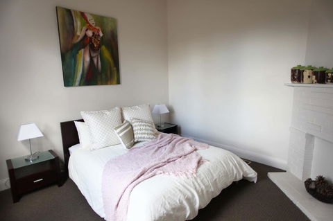 Montabella - Accommodation Bookings 7