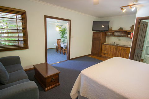 Debbie\'s Place - Accommodation Bookings 42