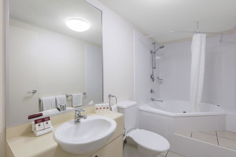 Ramada By Wyndham Marcoola Beach - Accommodation Bookings 8