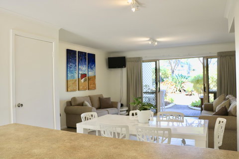 Beach Break - Accommodation Bookings 14