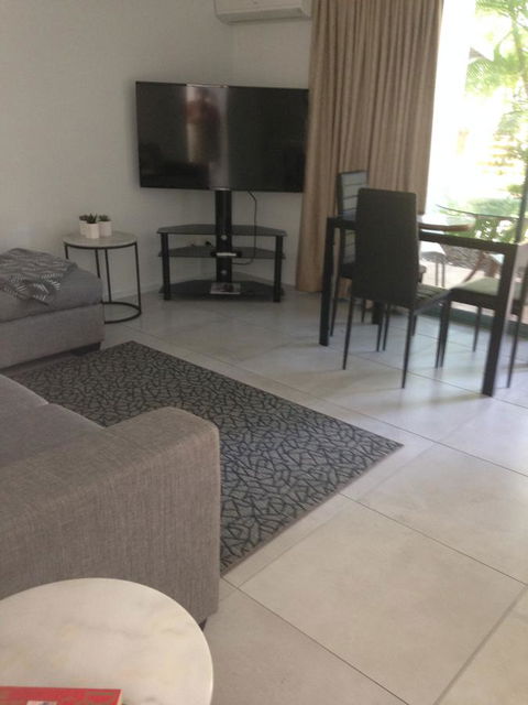 Chez Noosa Resort Motel - Accommodation Bookings 6