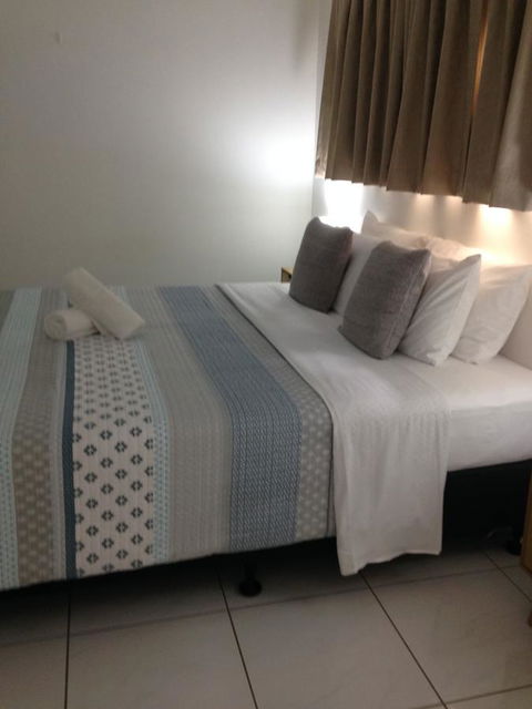Chez Noosa Resort Motel - Accommodation Bookings 27
