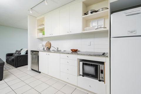 Coloured Sands - Rainbow Beach Resort - 5 Mins To Beach - Accommodation Bookings 4