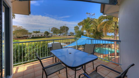 Dolphin Waters - Accommodation Bookings 8