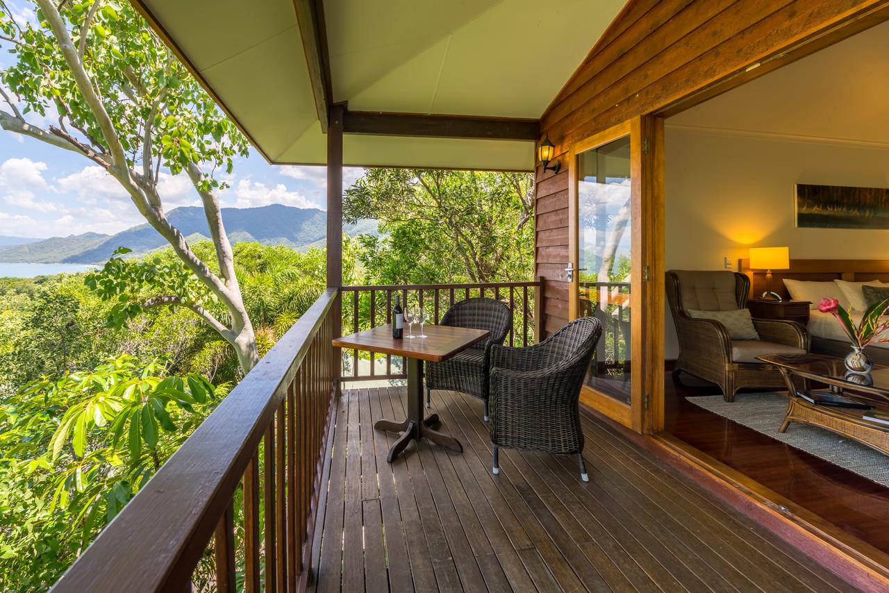 Oak Beach QLD Accommodation Bookings