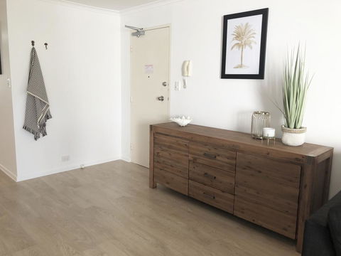 Sunshine Beach Luxe Apartment - Accommodation Bookings 6