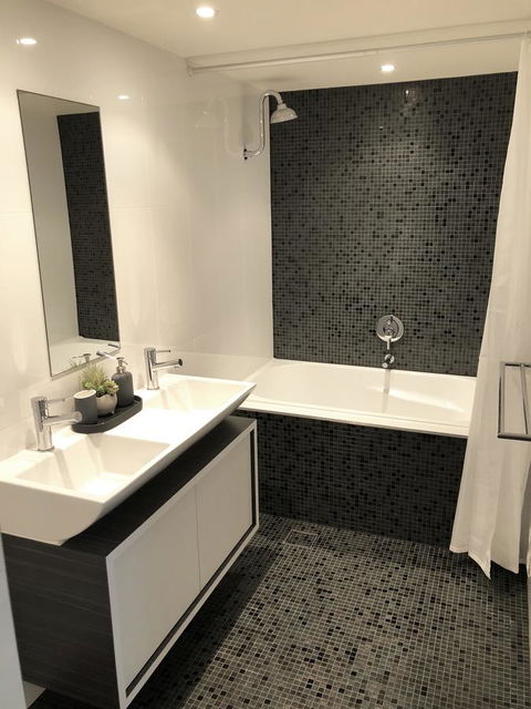 Sunshine Beach Luxe Apartment - Accommodation Bookings 16