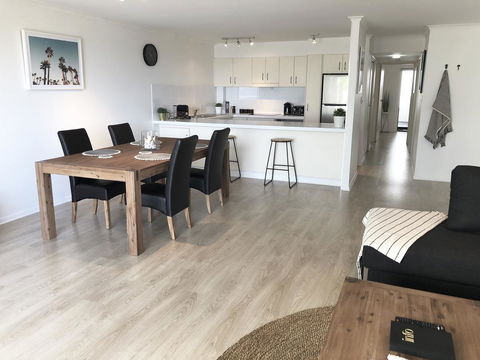Sunshine Beach Luxe Apartment - Accommodation Bookings 21