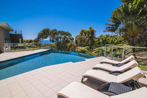 Rainbow Ocean Palms Resort - Accommodation Bookings 4