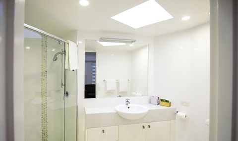 Ocean Breeze Resort - Accommodation Bookings 25