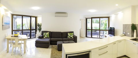 Ocean Breeze Resort - Accommodation Bookings 11