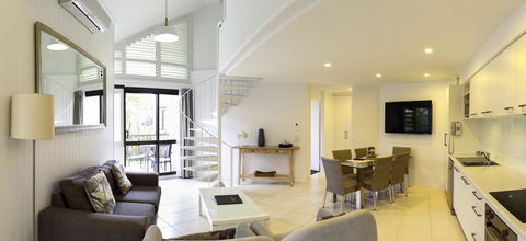 Ocean Breeze Resort - Accommodation Bookings 32
