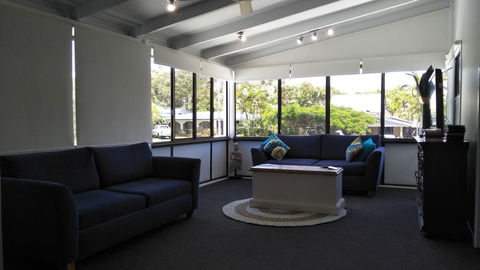 Salty Vibes Retreat - Accommodation Bookings 9