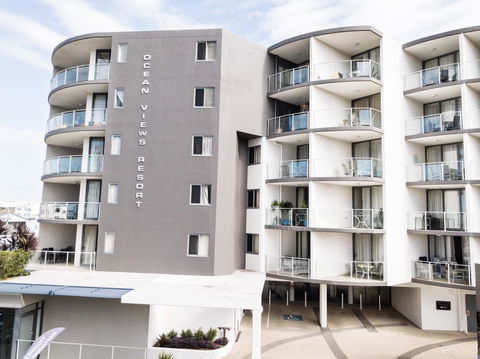 Ocean Views Resort Caloundra - Accommodation Bookings 4
