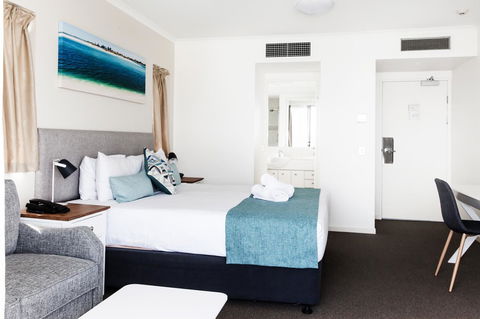 Ocean Views Resort Caloundra - Accommodation Bookings 27