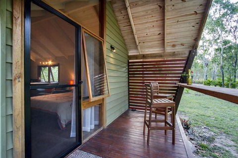 Airlie Beach Eco Cabins - Adults Only - Accommodation Bookings 24