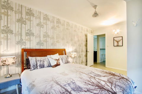 Airlie Beach Eco Cabins - Adults Only - Accommodation Bookings 33