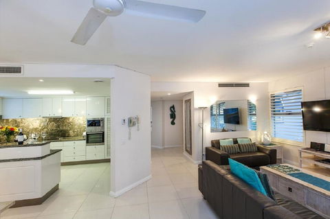 Emerald Noosa - Accommodation Bookings 8