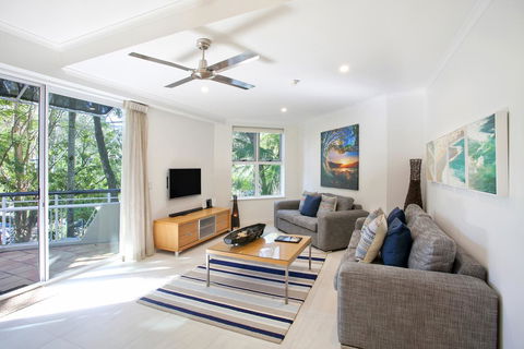 Emerald Noosa - Accommodation Bookings 24