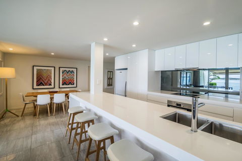 Noosa Harbour Resort - Accommodation Bookings 42