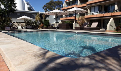 Hotel Laguna - Accommodation Bookings 11