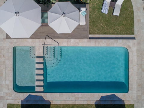 Hotel Laguna - Accommodation Bookings 13