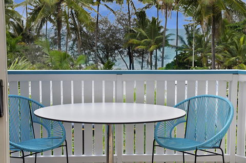 By The Sea Port Douglas - Accommodation Bookings 5