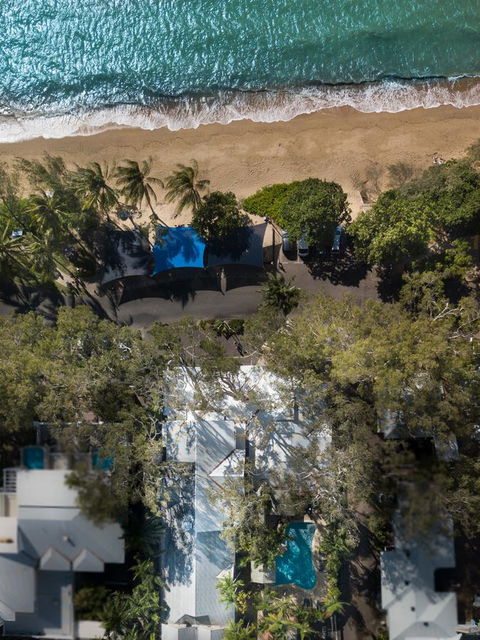Paradise On The Beach Resort - Accommodation Bookings 5