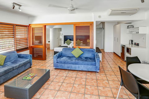 Paradise On The Beach Resort - Accommodation Bookings 15