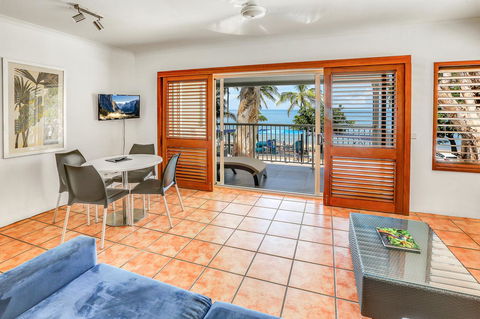 Paradise On The Beach Resort - Accommodation Bookings 8