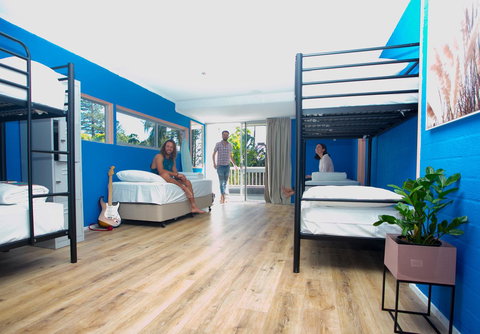 Rainbow Bay Backpackers - Accommodation Bookings 11