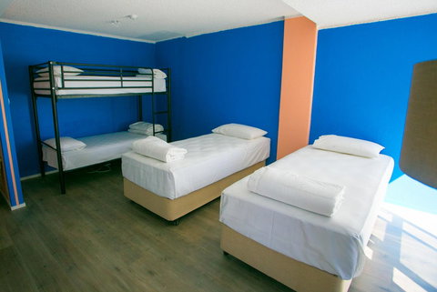 Rainbow Bay Backpackers - Accommodation Bookings 10