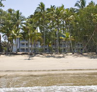Agincourt Beachfront Apartments