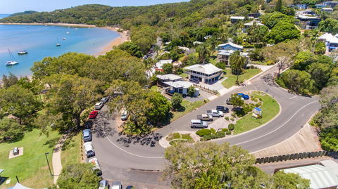 Sunset Cabins 1770 - Accommodation Bookings 12