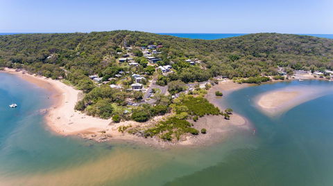 Sunset Cabins 1770 - Accommodation Bookings 3