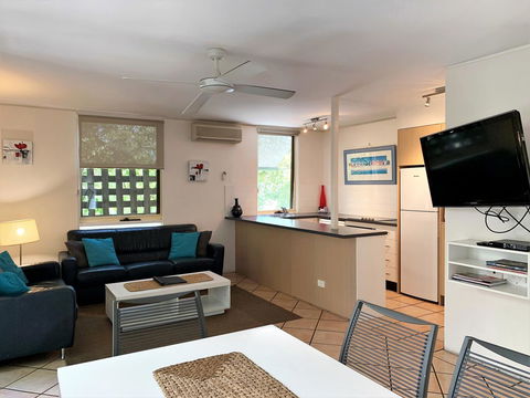 The Hastings Beach Houses - Accommodation Bookings 9