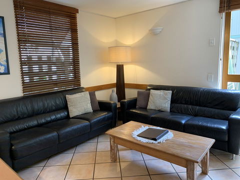 The Hastings Beach Houses - Accommodation Bookings 2