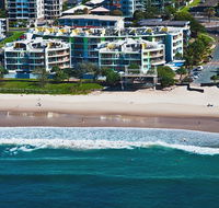 Rolling Surf Resort - Accommodation Bookings