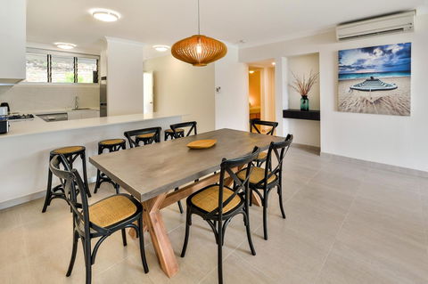 Frangipani 104 - Hamilton Island - Accommodation Bookings 6