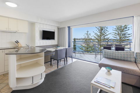 Ramada Resort By Wyndham Golden Beach - Accommodation Bookings 15