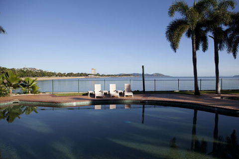 Mariners North Holiday Apartments - Accommodation Bookings 12