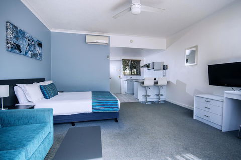 The Beach Motel Hervey Bay - Accommodation Bookings 9