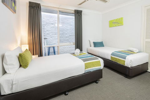 The Beach Motel Hervey Bay - Accommodation Bookings 24