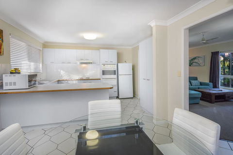 The Beach Motel Hervey Bay - Accommodation Bookings 25