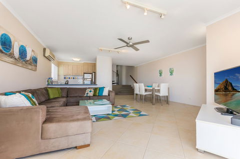 Bali Hai Apartments Noosa - Accommodation Bookings 15